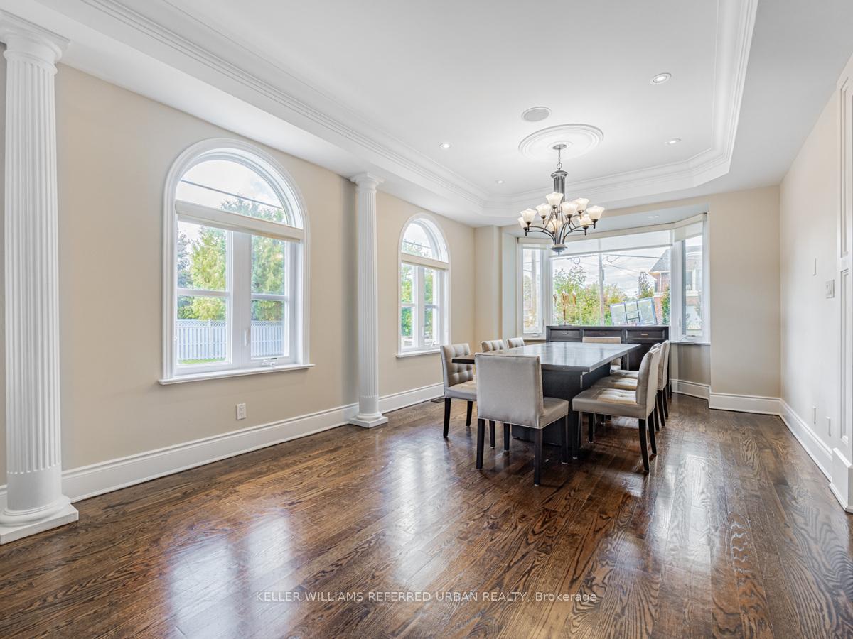 Photo 12 of 528 Glengrove Avenue, Toronto, Englemount-Lawrence — HOMEH