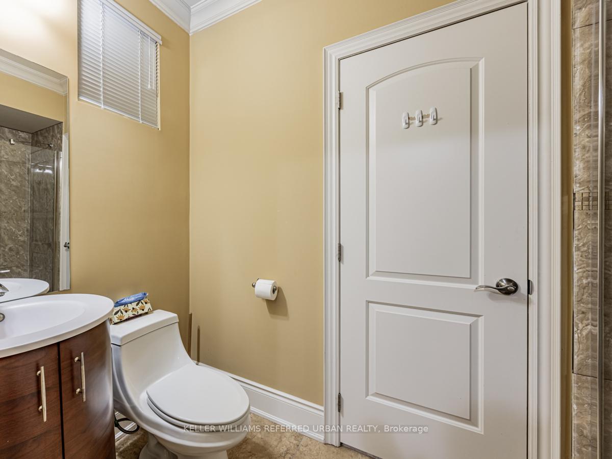 Photo 28 of 528 Glengrove Avenue, Toronto, Englemount-Lawrence — HOMEH