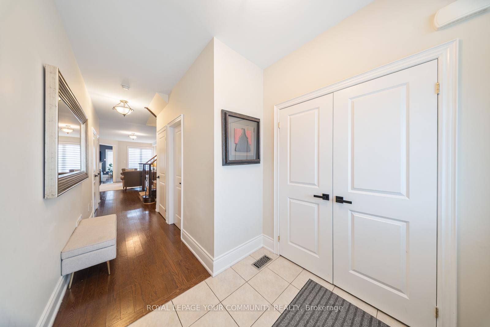 Photo 3 of 32 Gower Crescent, Brampton, Sandringham-Wellington — HOMEH