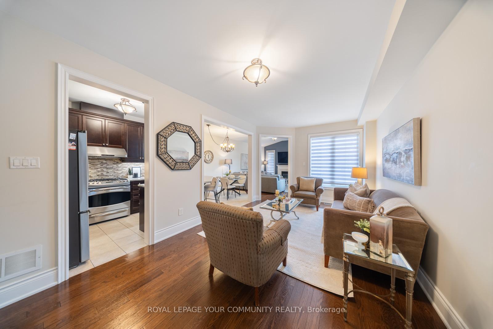 Photo 5 of 32 Gower Crescent, Brampton, Sandringham-Wellington — HOMEH