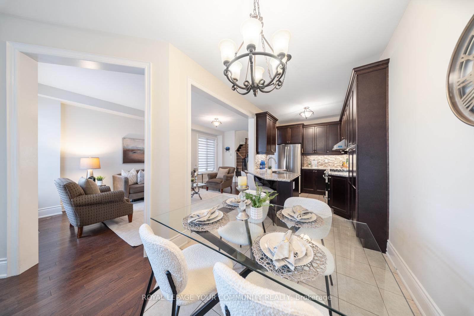 Photo 11 of 32 Gower Crescent, Brampton, Sandringham-Wellington — HOMEH