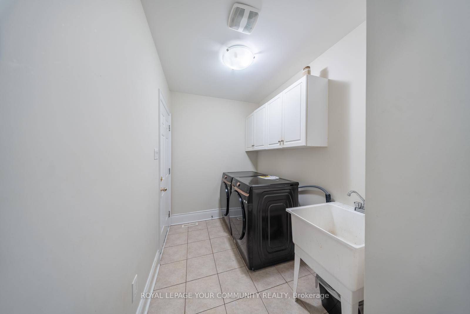 Photo 15 of 32 Gower Crescent, Brampton, Sandringham-Wellington — HOMEH