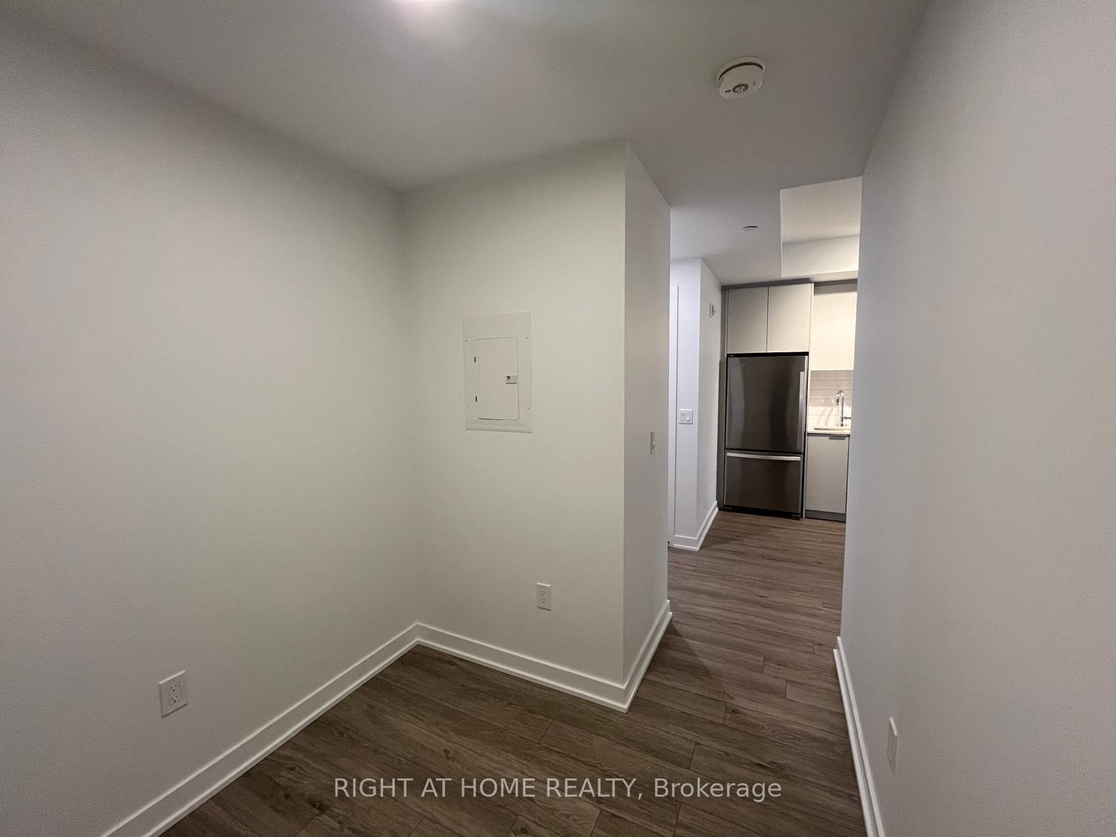 Photo 12 of Unit 304, 720 Whitlock Avenue, Milton, Cobban — HOMEH