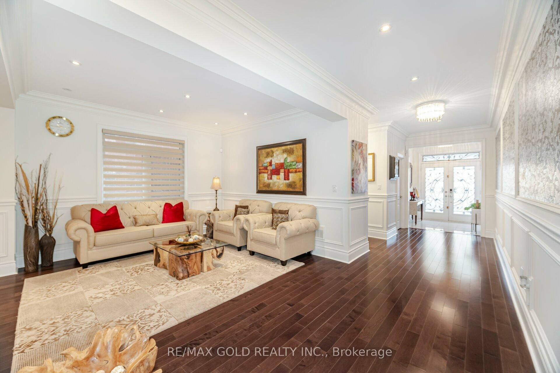 Photo 6 of 22 Wardsville Drive, Brampton, Bram West — HOMEH