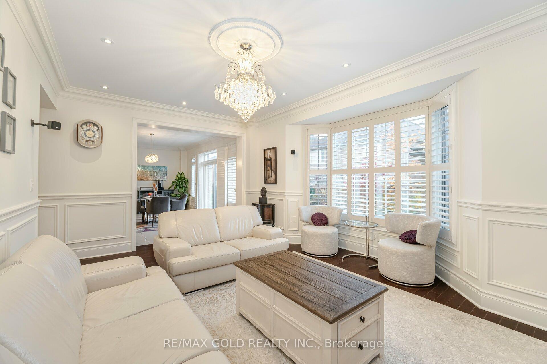 Photo 10 of 22 Wardsville Drive, Brampton, Bram West — HOMEH