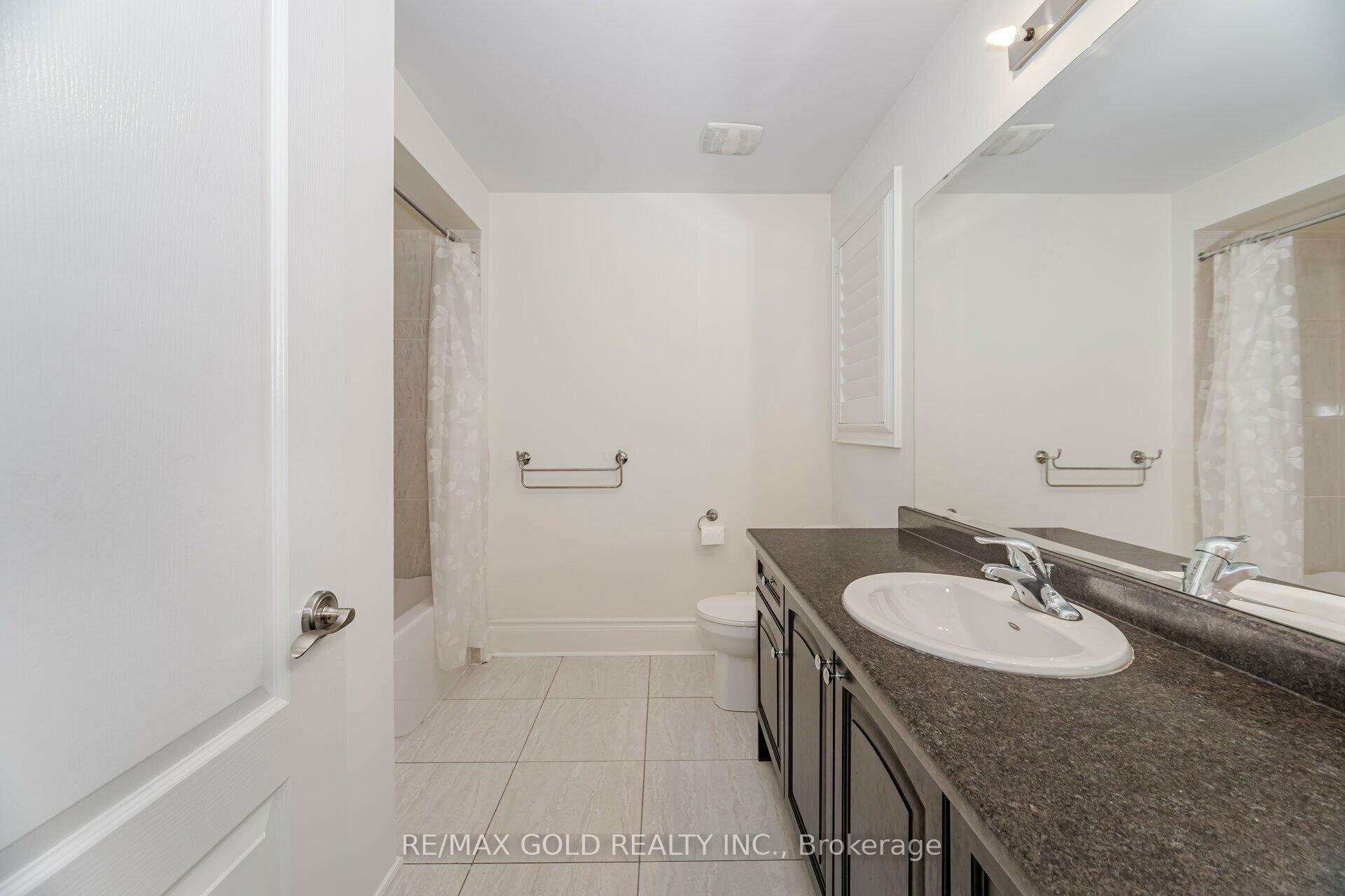 Photo 27 of 22 Wardsville Drive, Brampton, Bram West — HOMEH