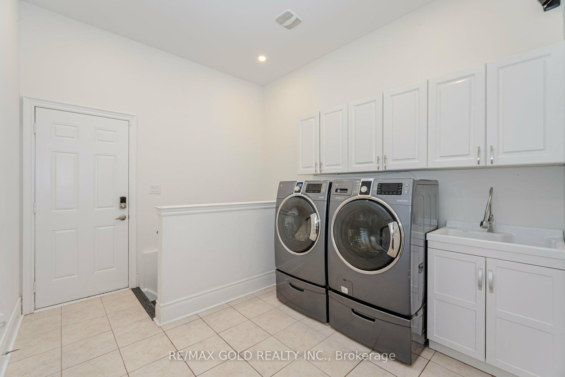 Photo 35 of 22 Wardsville Drive, Brampton, Bram West — HOMEH