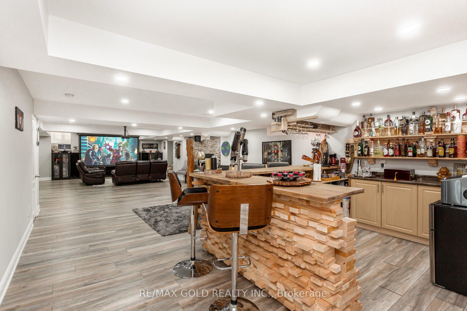 Photo 44 of 22 Wardsville Drive, Brampton, Bram West — HOMEH