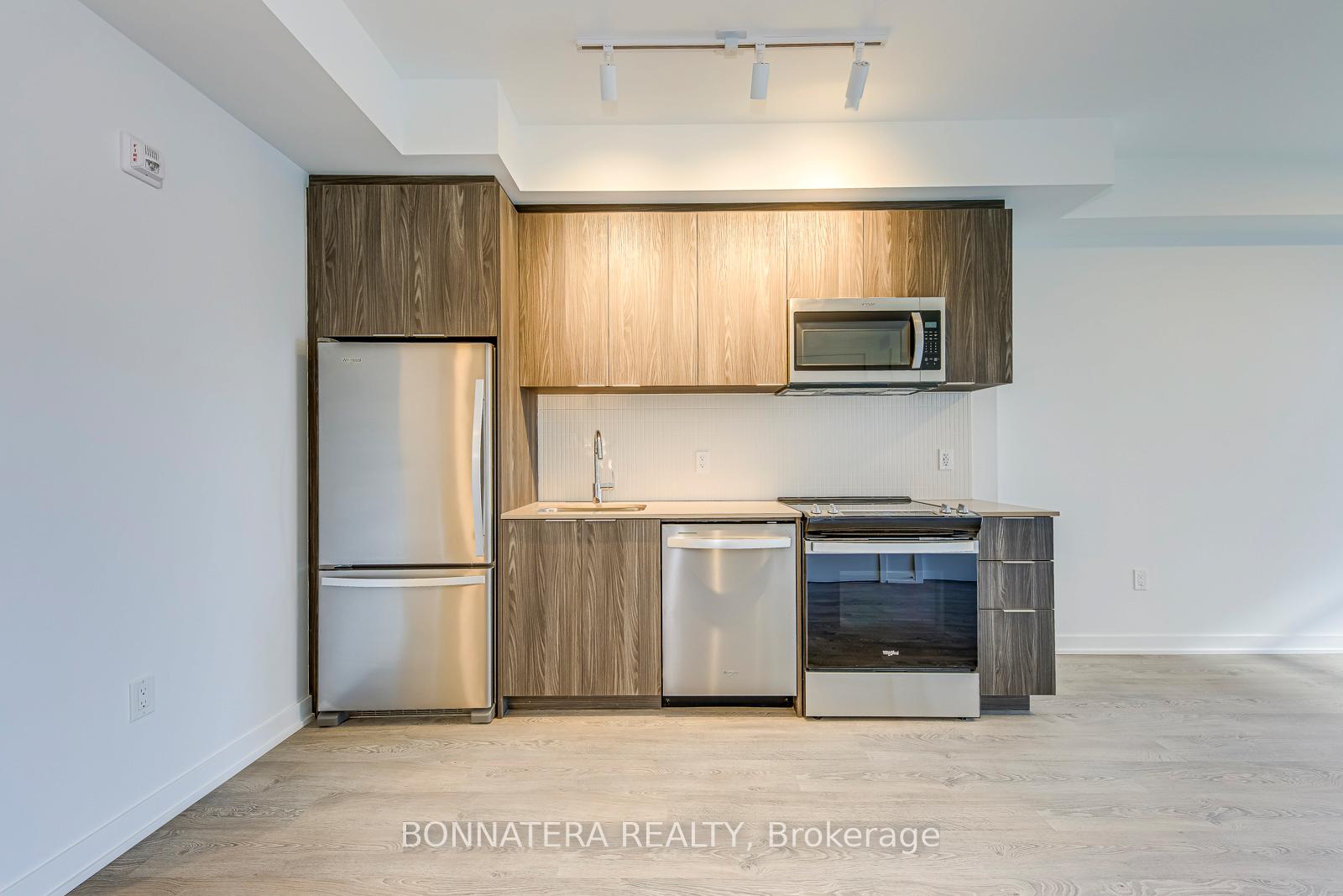 Photo 11 of Unit 210, 720 Whitlock Avenue, Milton, Cobban — HOMEH