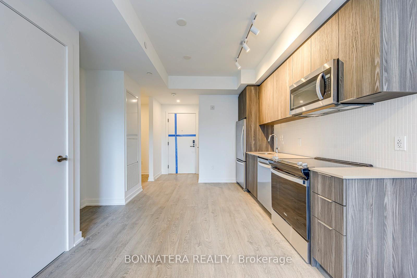 Photo 13 of Unit 210, 720 Whitlock Avenue, Milton, Cobban — HOMEH