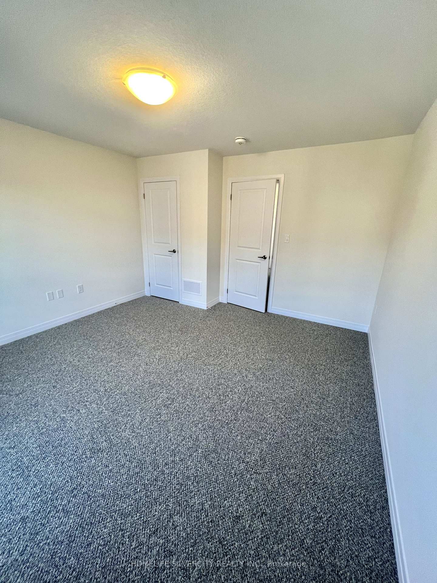 Photo 17 of Unit 49, 400 Newman Drive, Cambridge — HOMEH