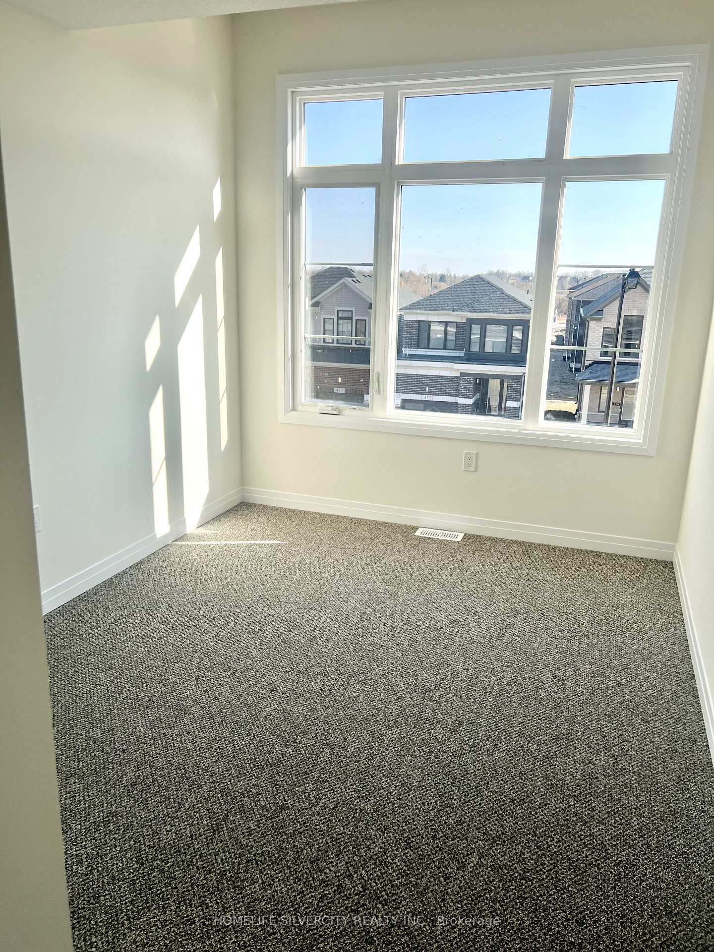 Photo 25 of Unit 49, 400 Newman Drive, Cambridge — HOMEH