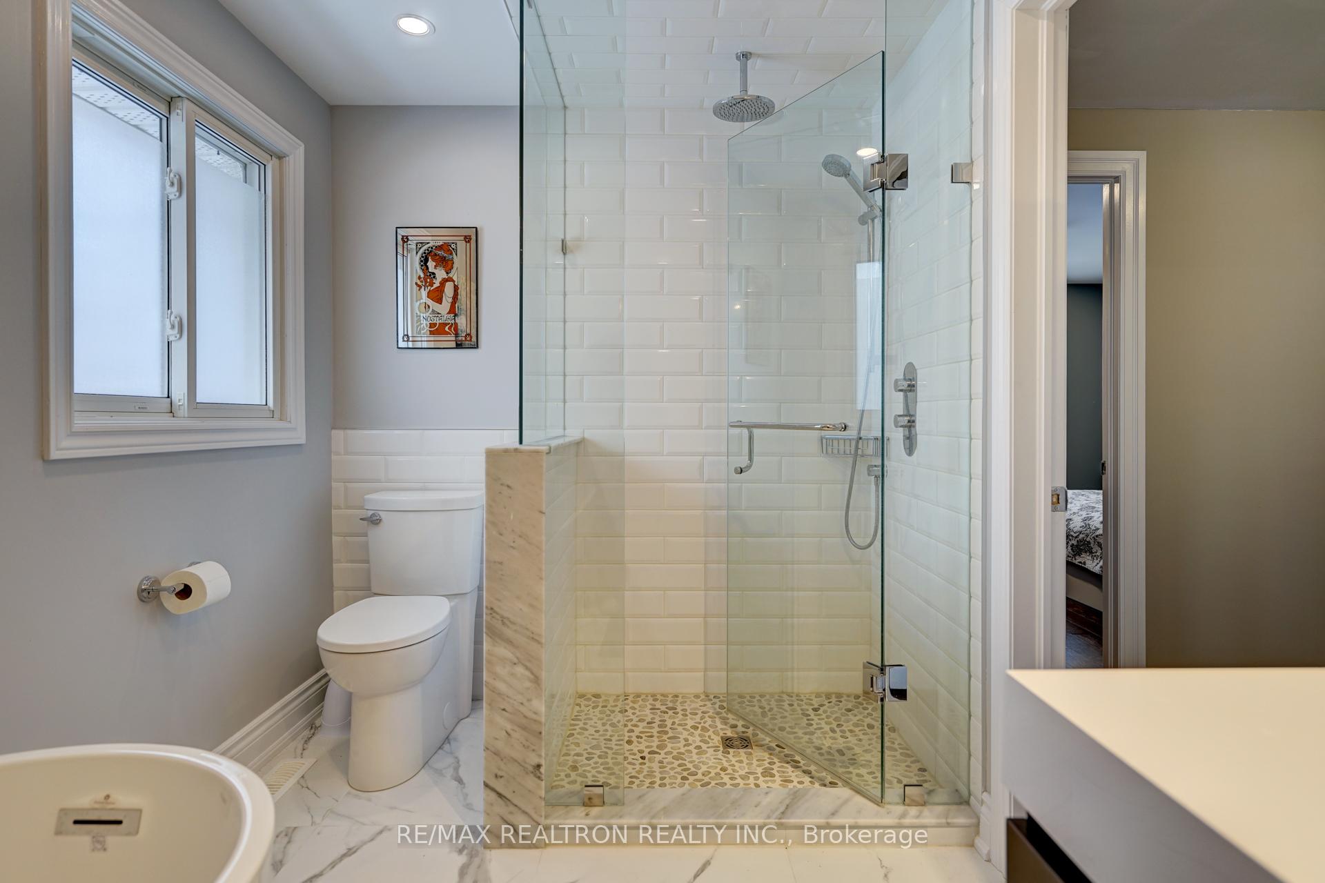 Photo 40 of 29 Aspen Drive, Barrie, Cundles East — HOMEH