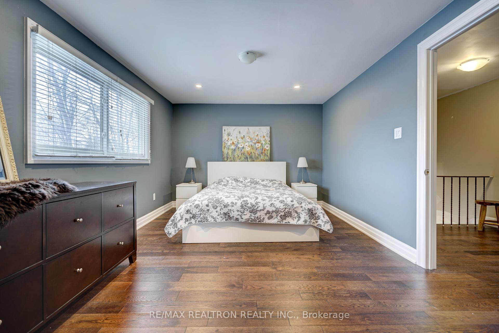Photo 13 of 29 Aspen Drive, Barrie, Cundles East — HOMEH