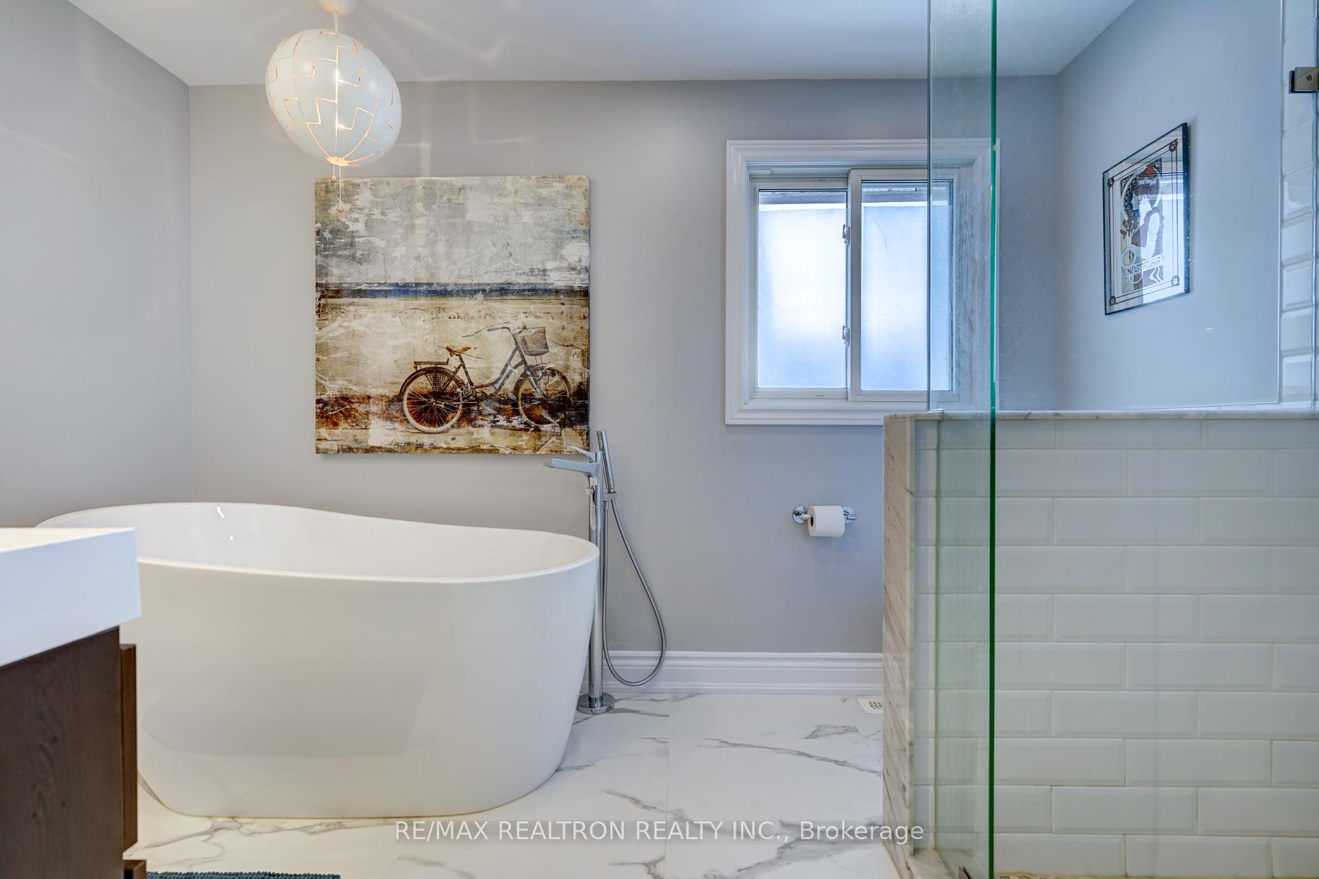 Photo 17 of 29 Aspen Drive, Barrie, Cundles East — HOMEH