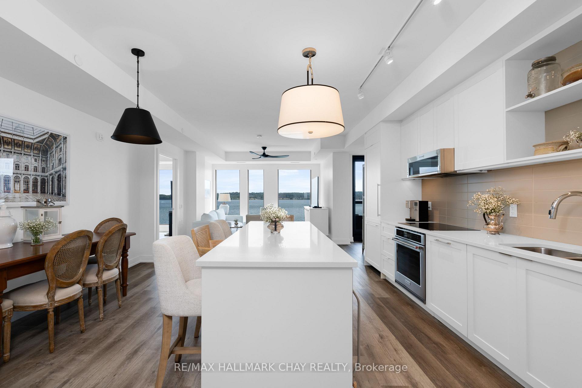 Photo 4 of Unit 302, 185 Dunlop Street E, Barrie, City Centre — HOMEH
