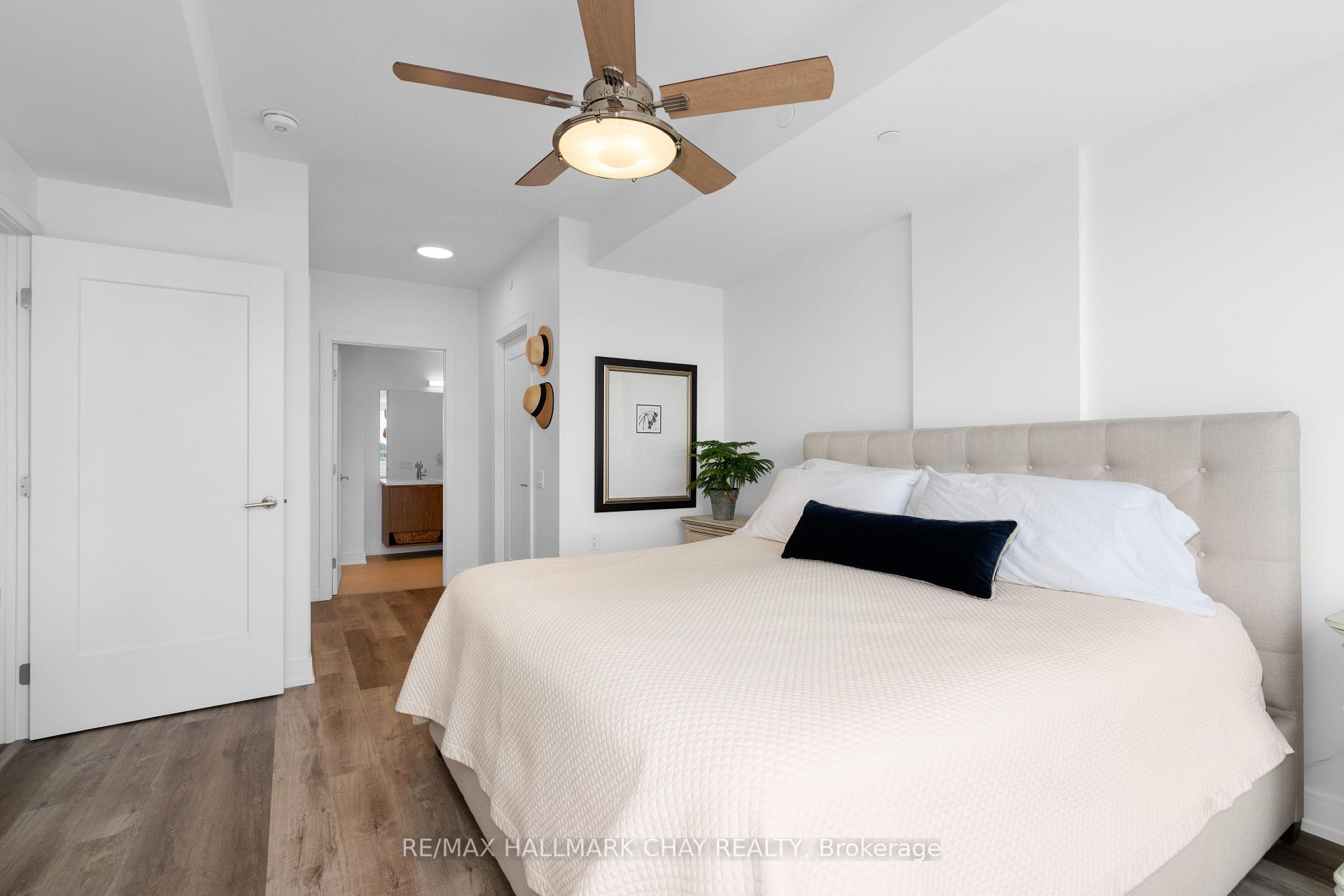 Photo 16 of Unit 302, 185 Dunlop Street E, Barrie, City Centre — HOMEH