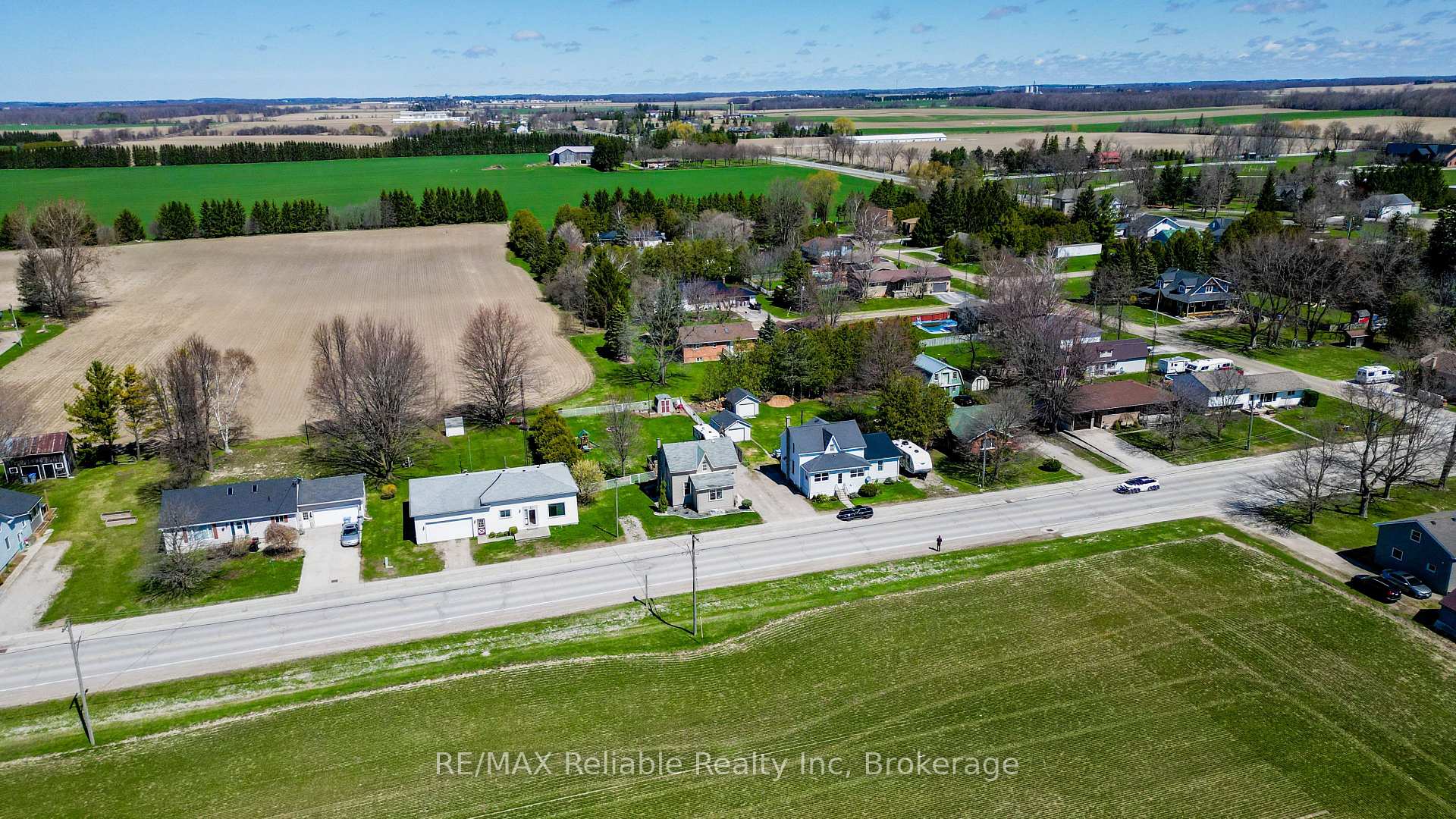 Photo 1 of 40 Mill Road W, Bluewater — HOMEH