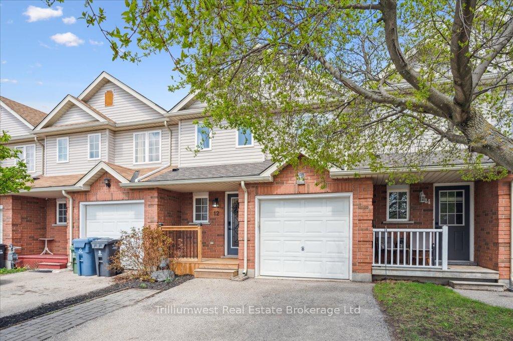 Photo 4 of 12 Sullivan Crescent, Guelph, Willow West/Sugarbush/West Acres — HOMEH