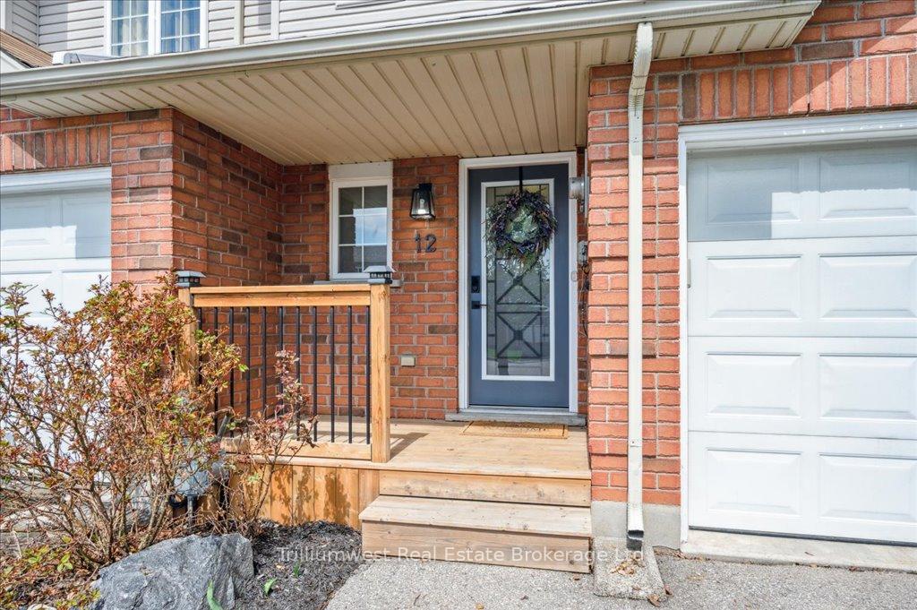 Photo 6 of 12 Sullivan Crescent, Guelph, Willow West/Sugarbush/West Acres — HOMEH