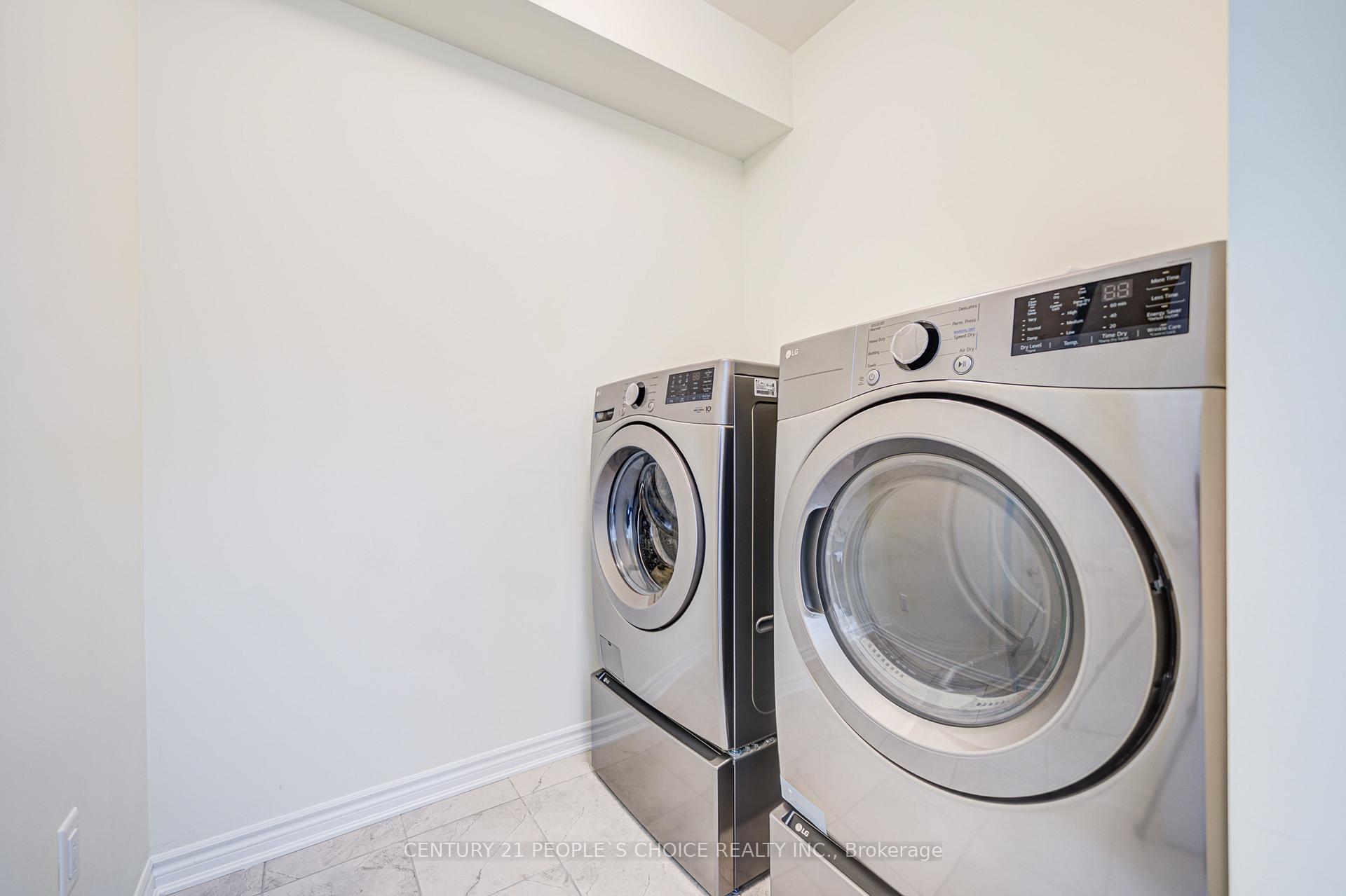 Photo 9 of 3322 Thunderbird Promenade, Pickering, Rural Pickering — HOMEH