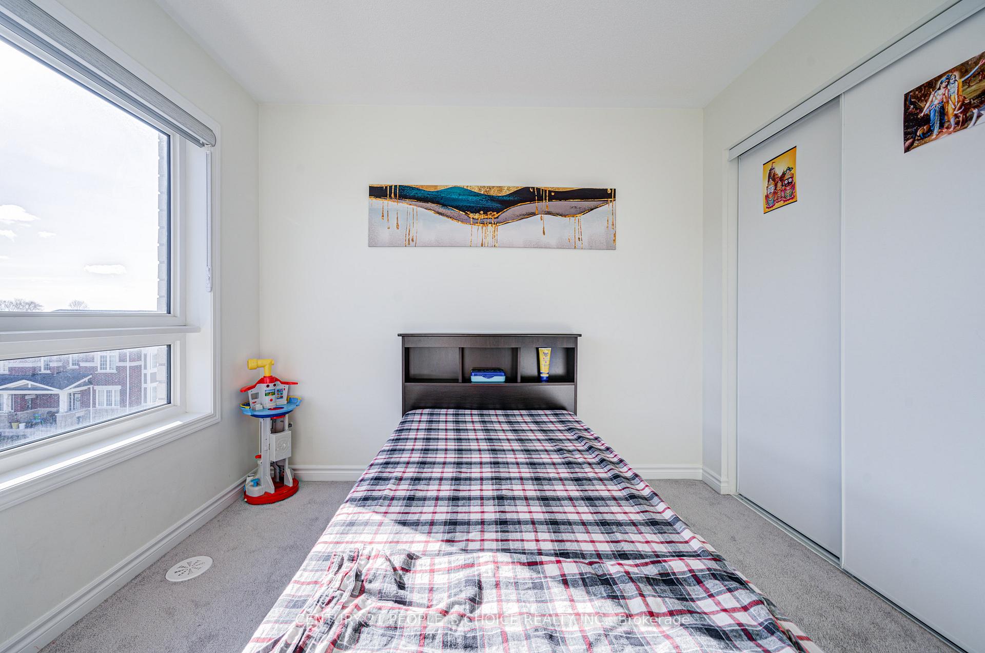 Photo 86 of 3322 Thunderbird Promenade, Pickering, Rural Pickering — HOMEH