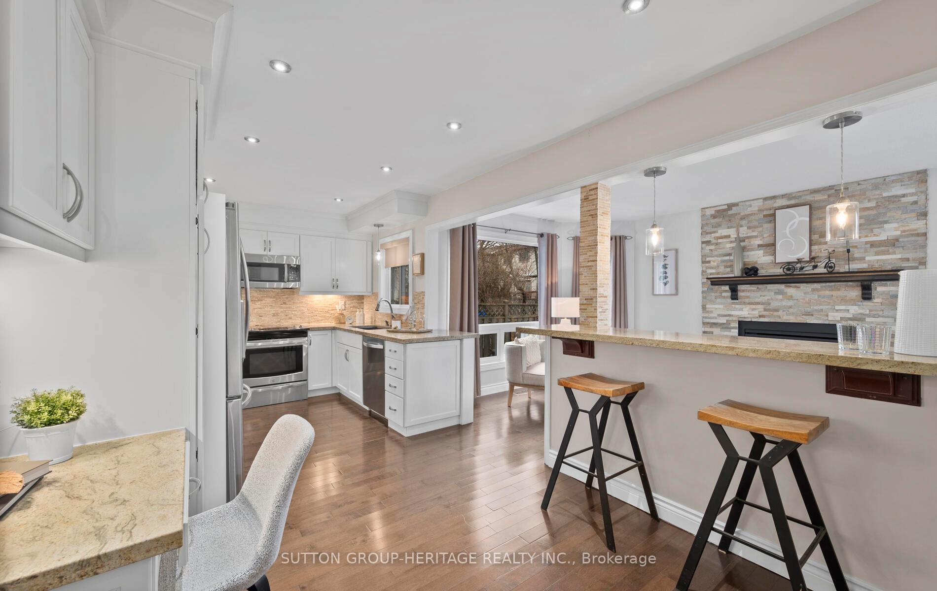 Photo 10 of 29 Plowman Drive, Ajax, Central — HOMEH