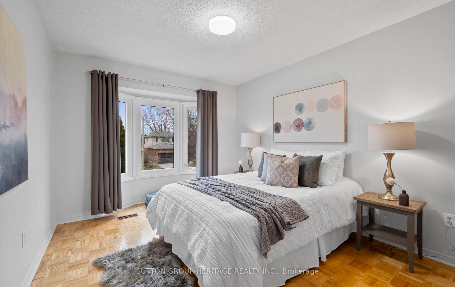Photo 21 of 29 Plowman Drive, Ajax, Central — HOMEH
