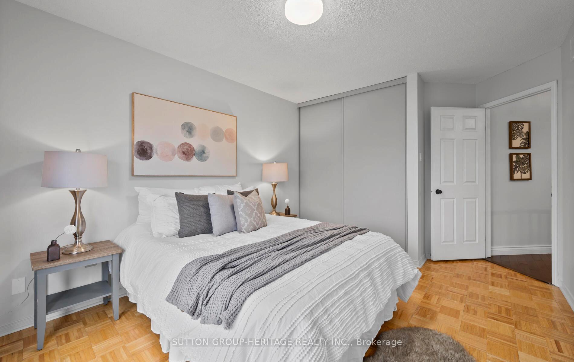 Photo 22 of 29 Plowman Drive, Ajax, Central — HOMEH