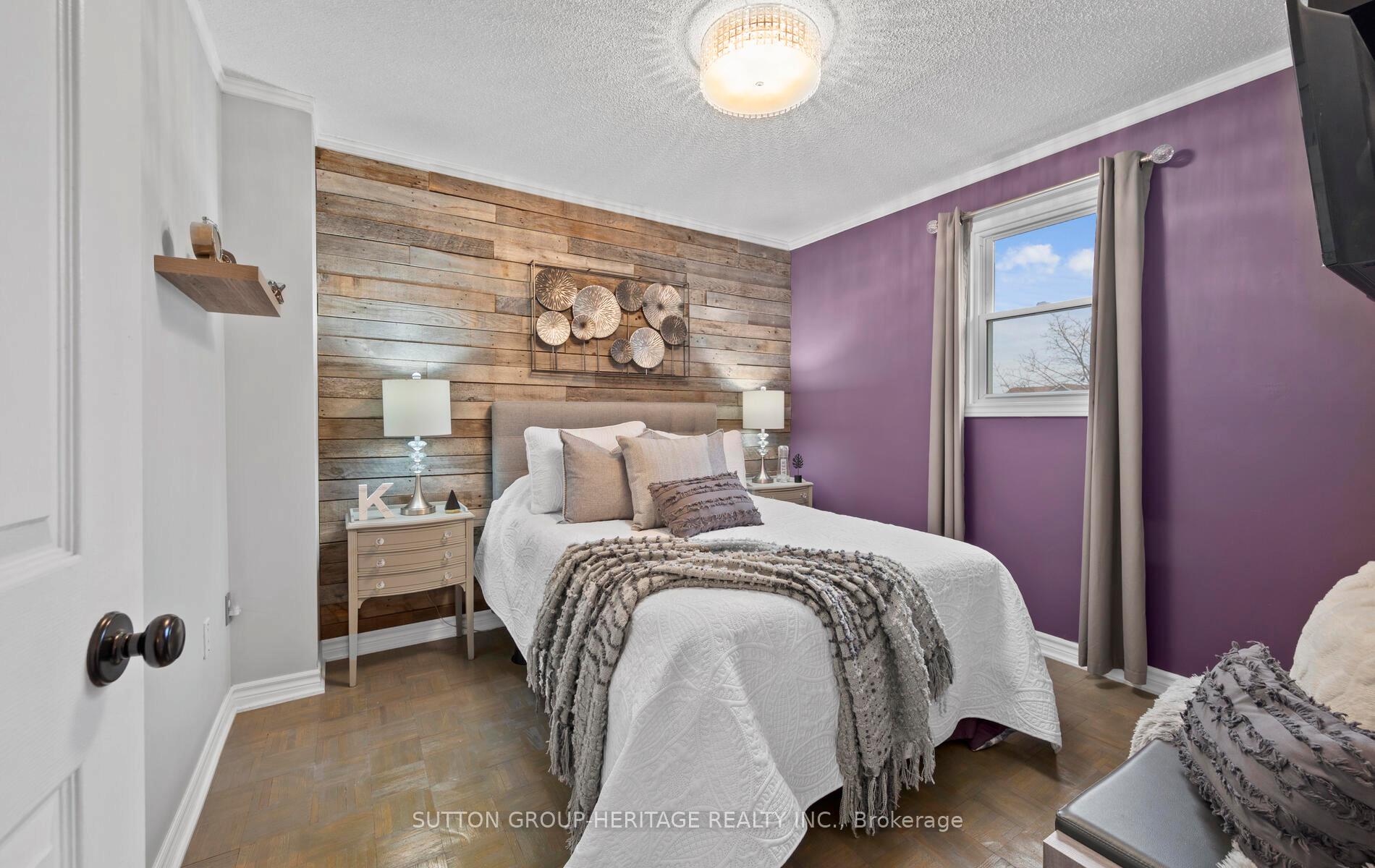 Photo 23 of 29 Plowman Drive, Ajax, Central — HOMEH