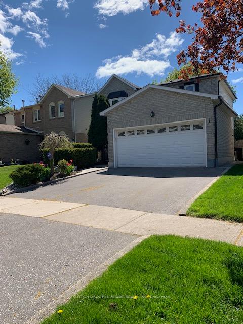 Photo 39 of 29 Plowman Drive, Ajax, Central — HOMEH