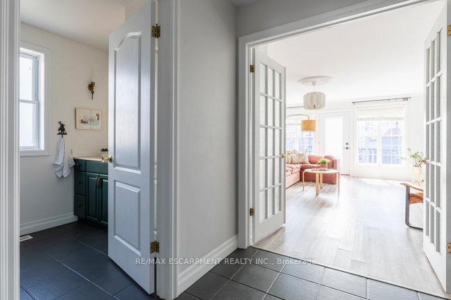 Photo 63 of 192 Campbell Avenue, Hamilton, Crown Point — HOMEH