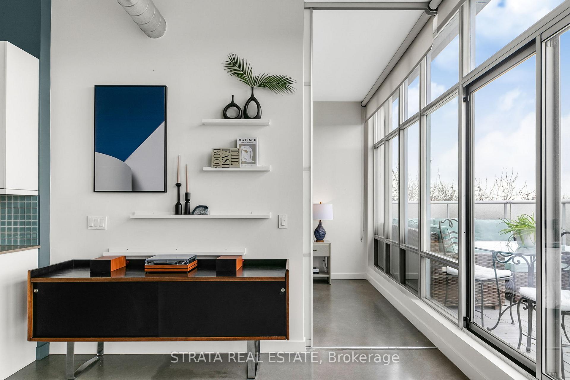 Photo 11 of Unit 503, 952 Kingston Road, Toronto, East End-Danforth — HOMEH