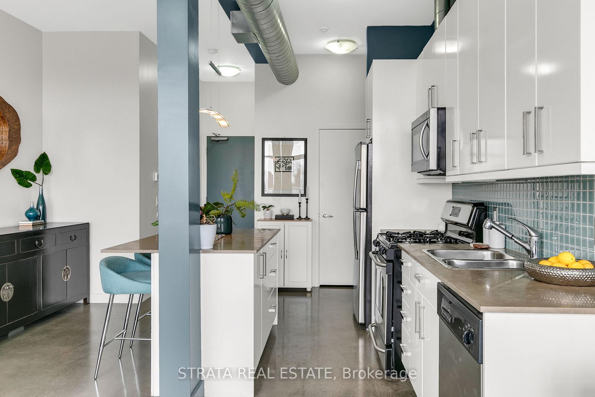 Photo 17 of Unit 503, 952 Kingston Road, Toronto, East End-Danforth — HOMEH