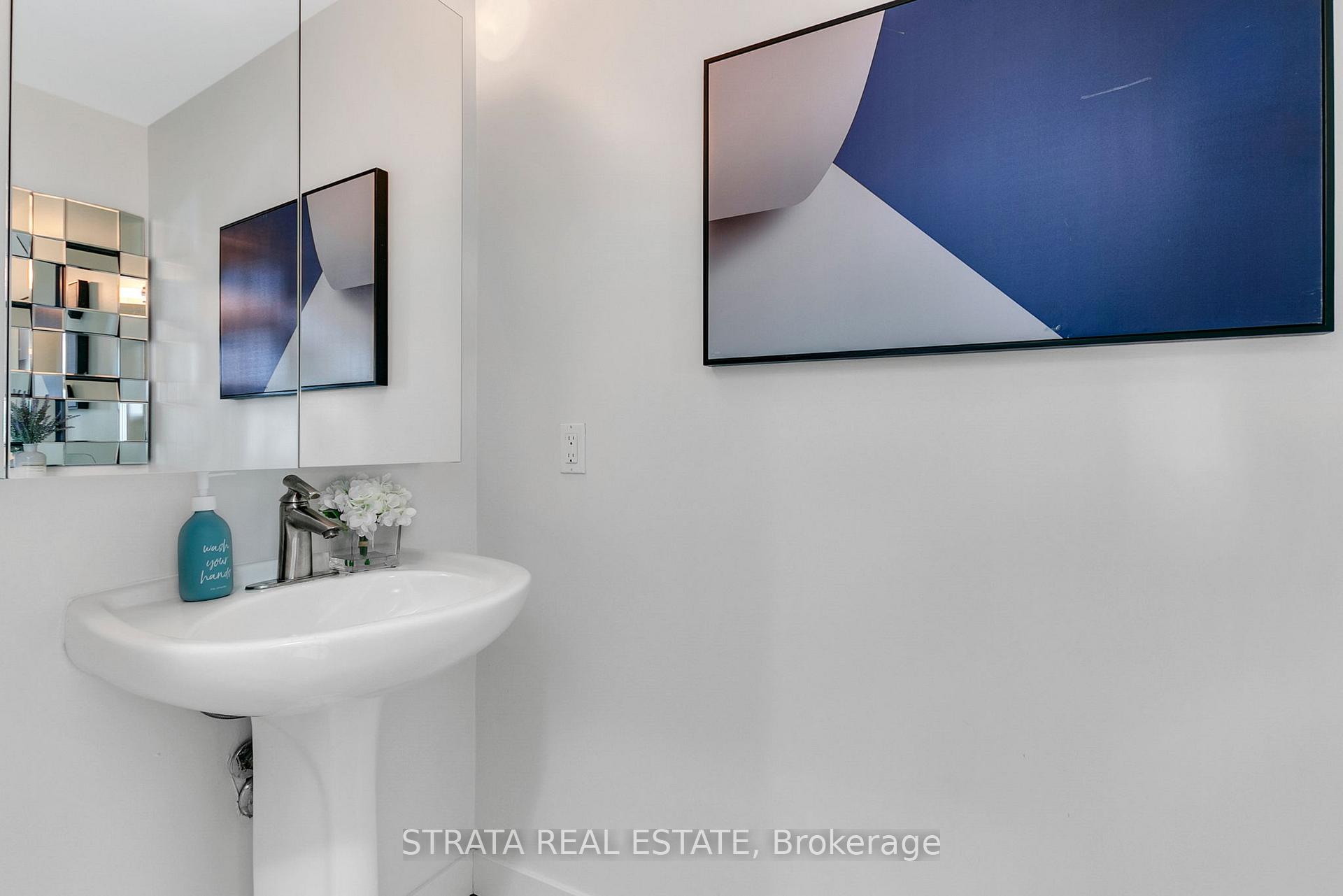 Photo 18 of Unit 503, 952 Kingston Road, Toronto, East End-Danforth — HOMEH