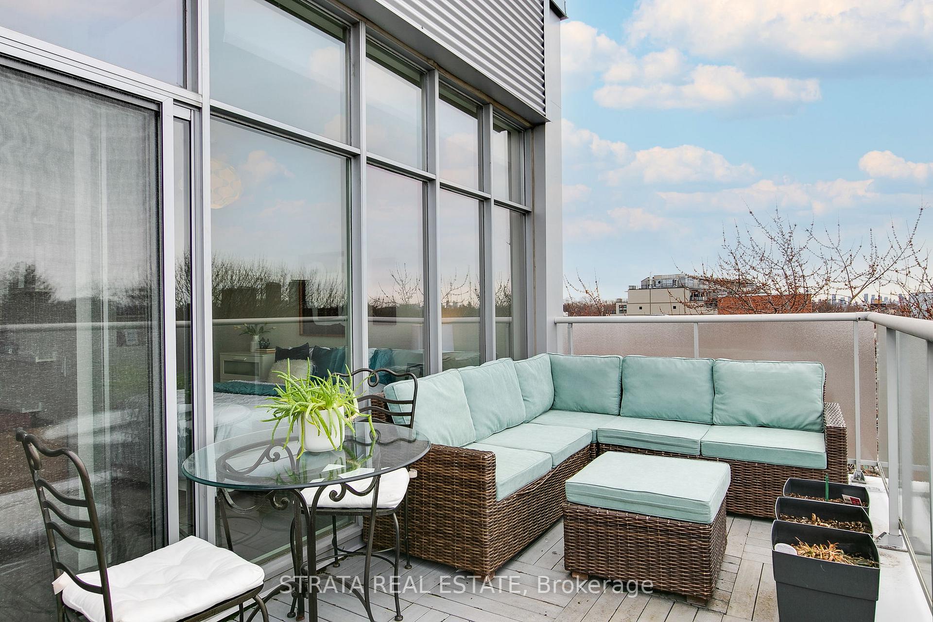 Photo 30 of Unit 503, 952 Kingston Road, Toronto, East End-Danforth — HOMEH