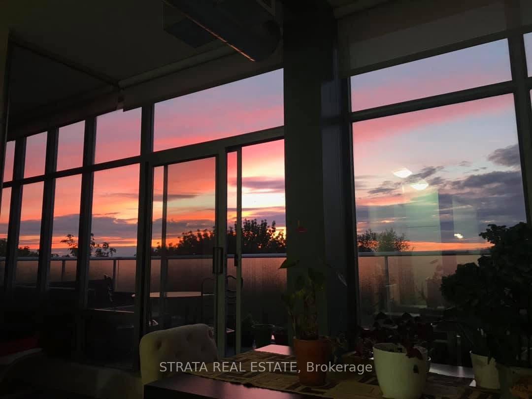 Photo 38 of Unit 503, 952 Kingston Road, Toronto, East End-Danforth — HOMEH