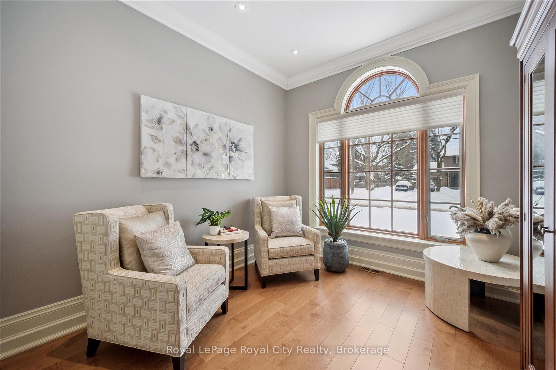 Photo 16 of 63 Metcalfe Street, Guelph, St. George's — HOMEH