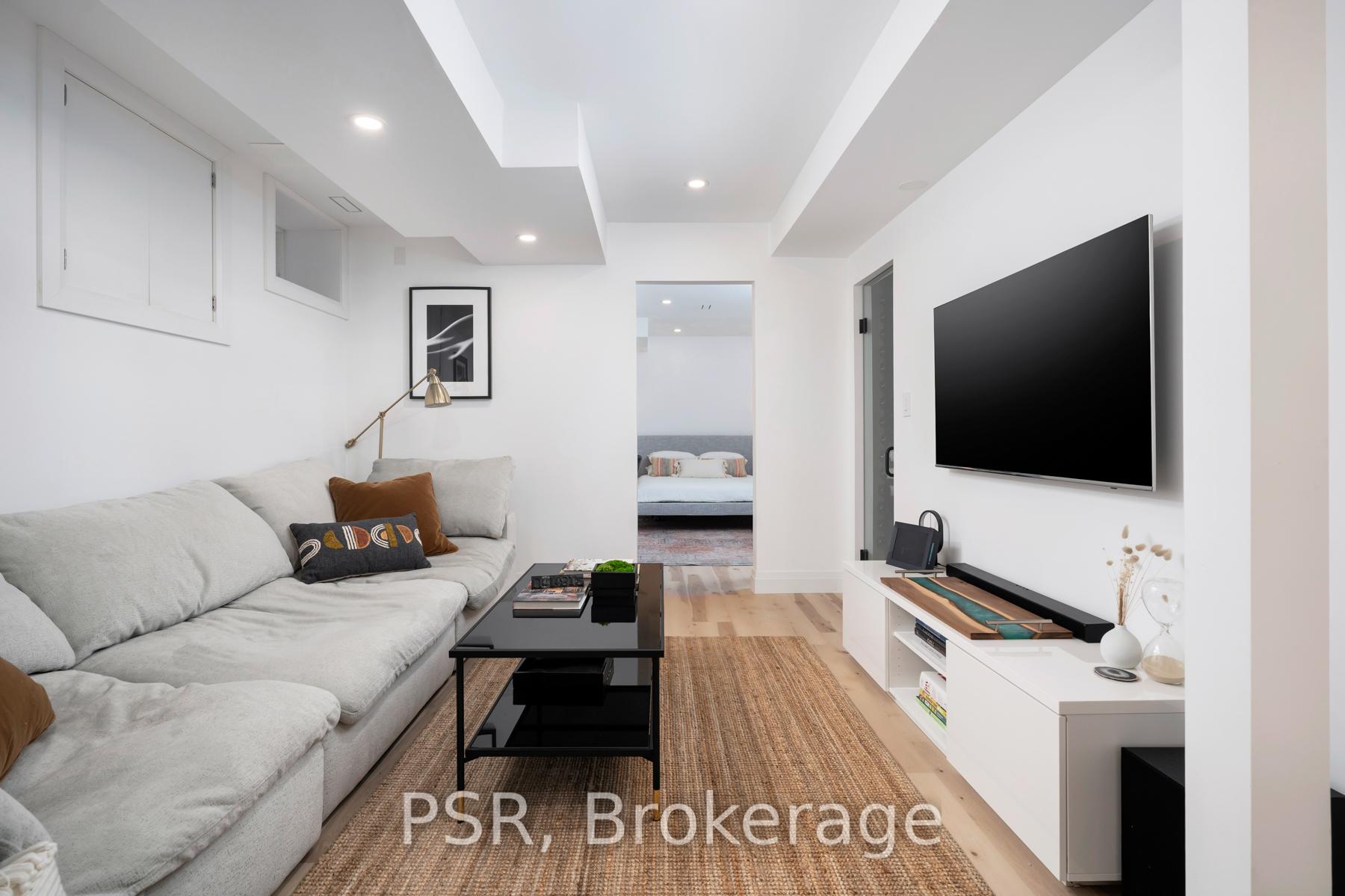 Photo 37 of 328 Logan Avenue, Toronto, South Riverdale — HOMEH