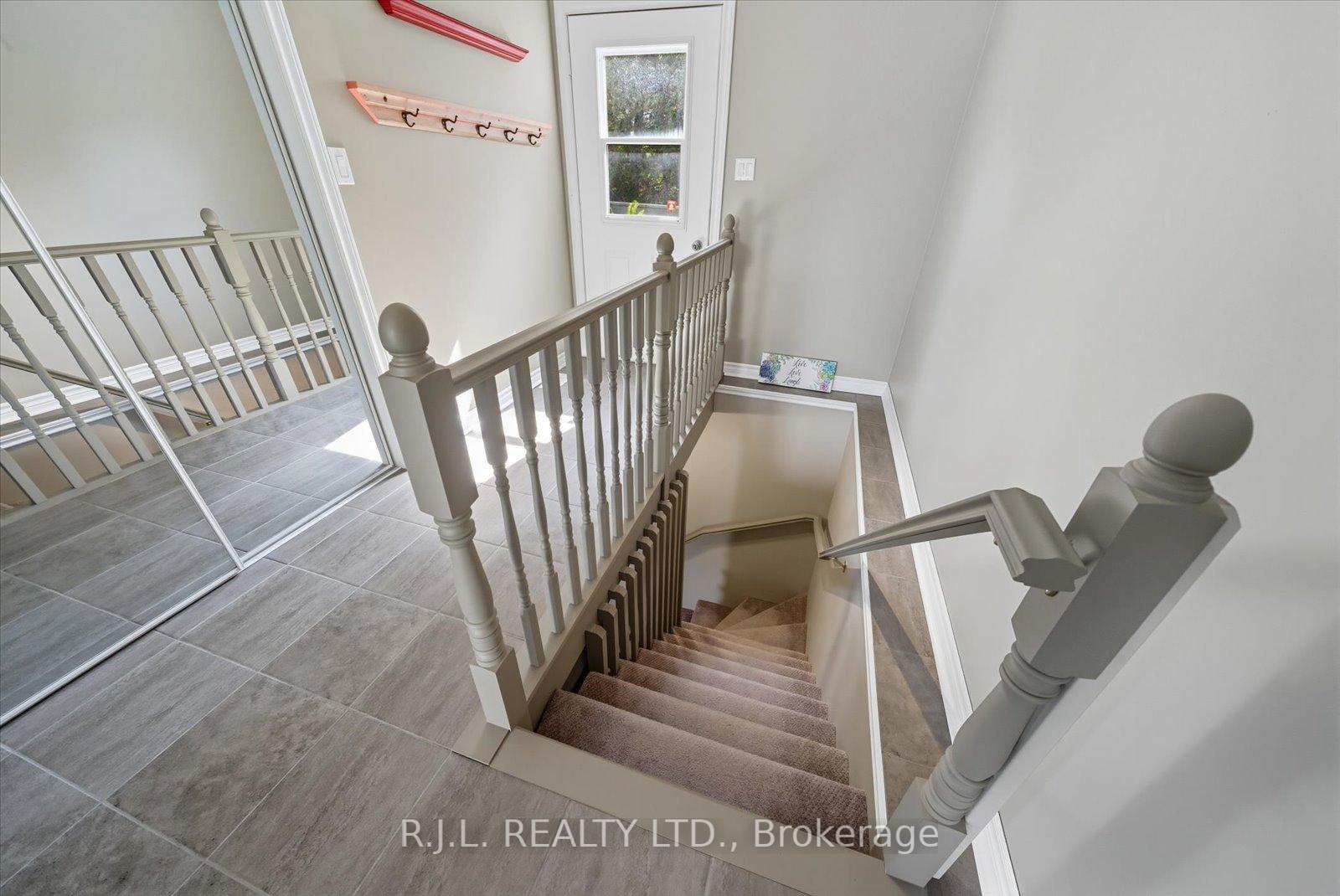 Photo 6 of 178 Platten Boulevard, Scugog, Rural Scugog — HOMEH