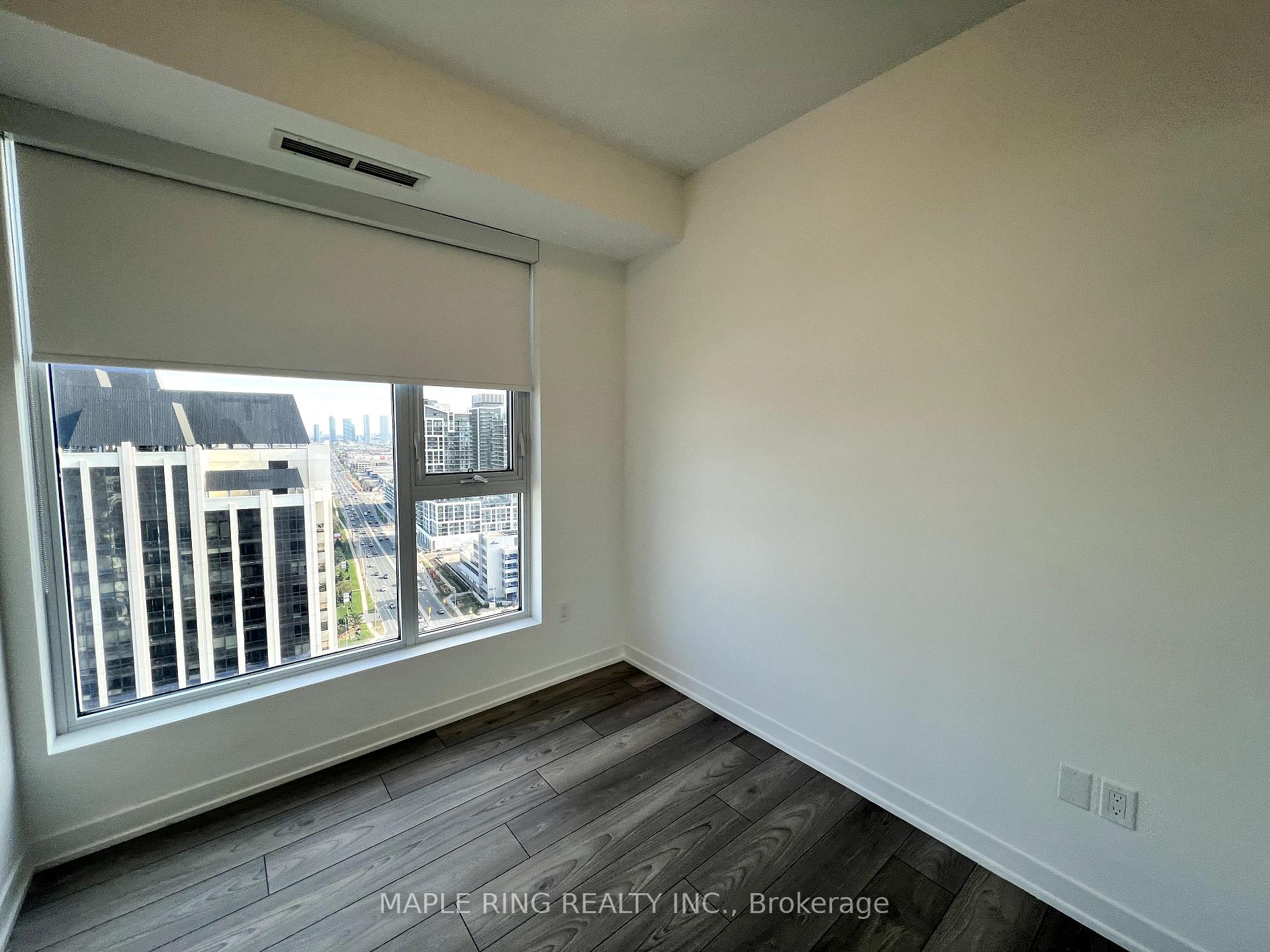 Photo 9 of Unit 2420, 10 Abeja Street, Vaughan, Concord — HOMEH