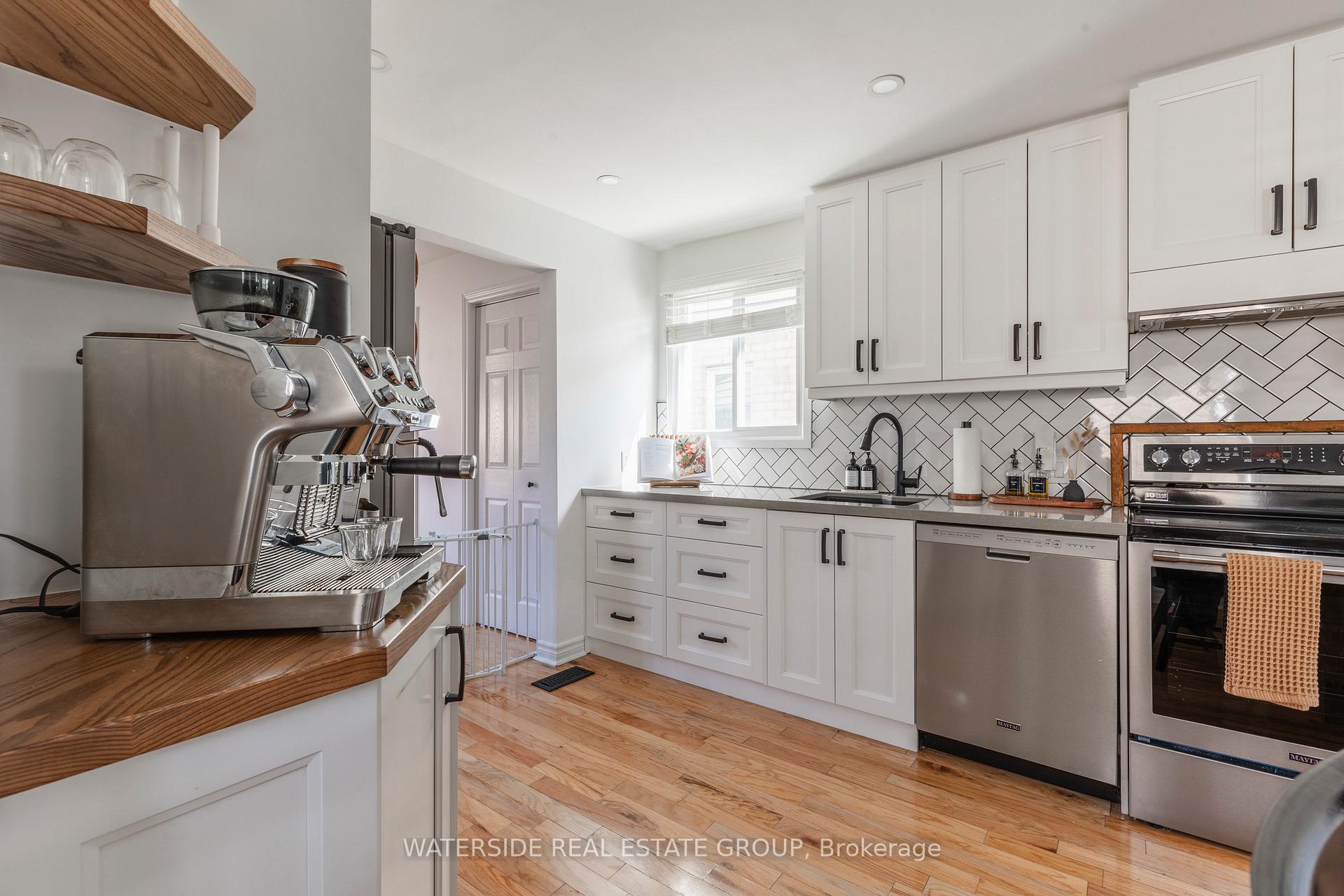 Photo 11 of 267 Britannia Avenue, Hamilton, Homeside — HOMEH