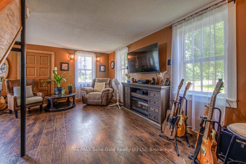Photo 15 of 5995 Deborah Glaister Line, Wellesley — HOMEH