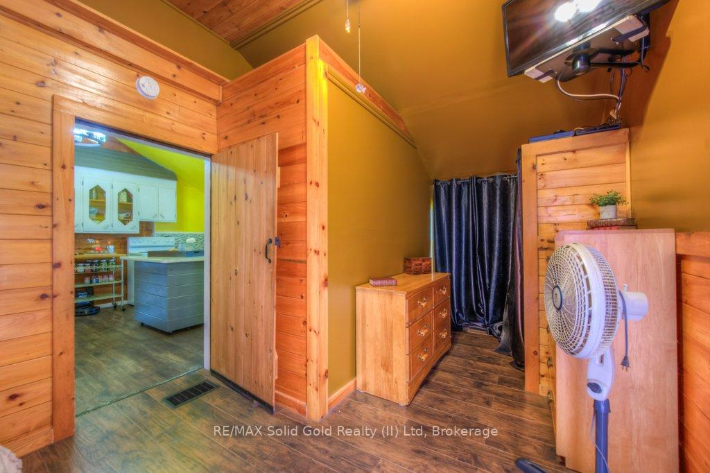 Photo 19 of 5995 Deborah Glaister Line, Wellesley — HOMEH