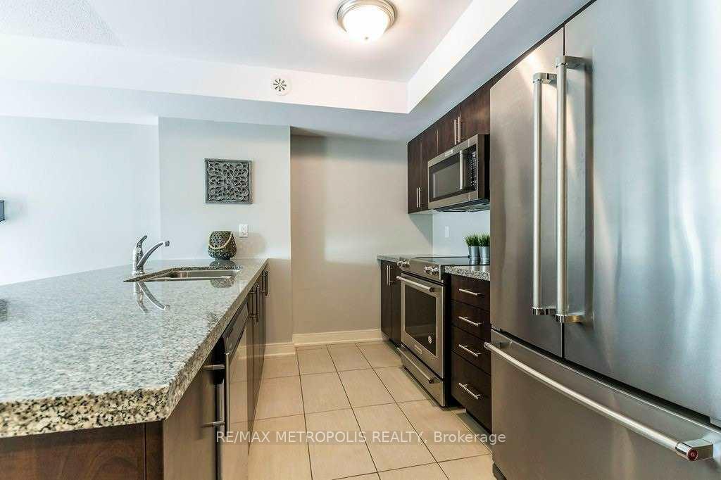 Photo 5 of Unit 33, 100 Dufay Road, Brampton, Northwest Brampton — HOMEH