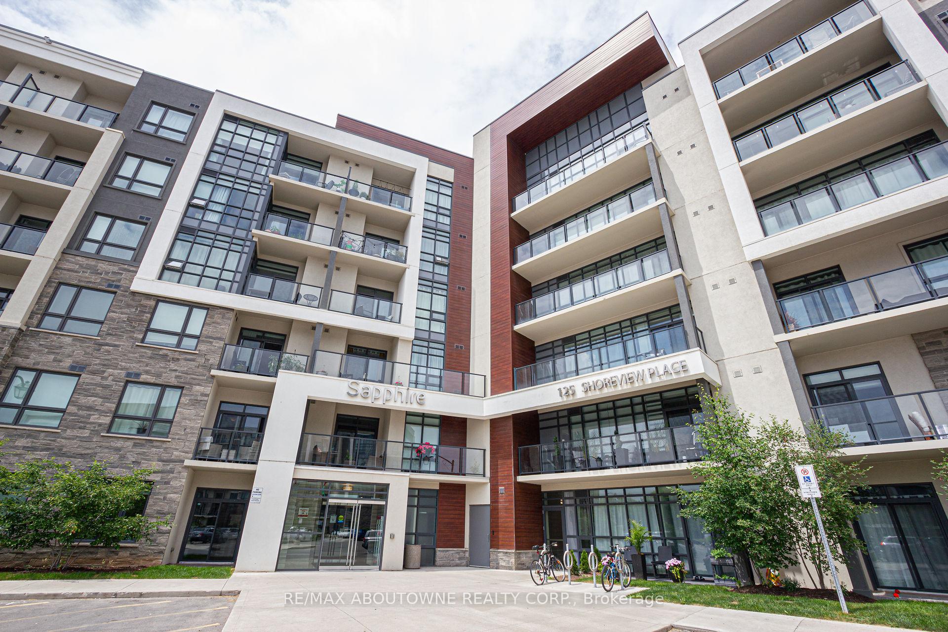 Front of Unit 608, 125 Shoreview Place