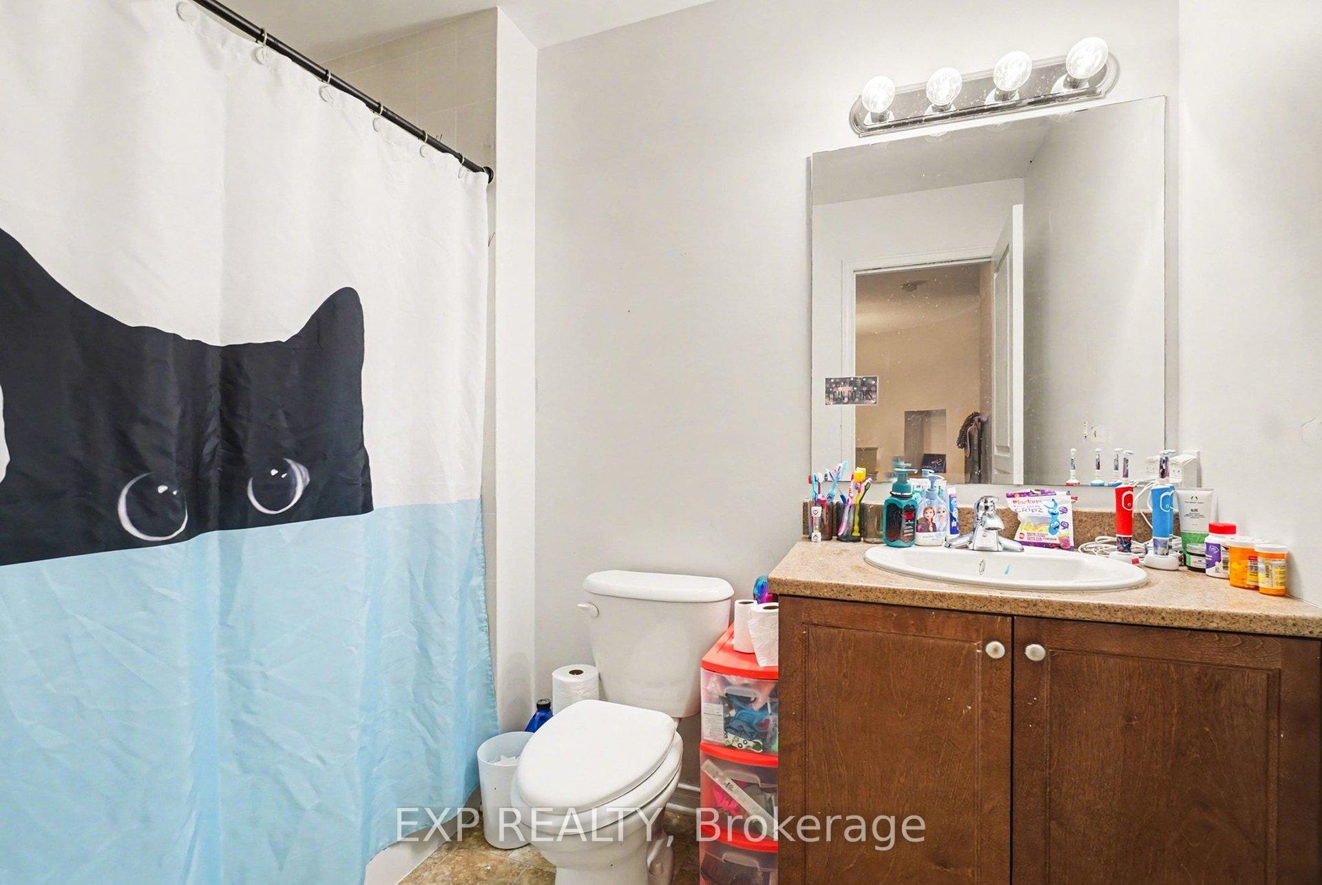 Photo 15 of 735 Regiment Avenue, Ottawa, Kanata - Emerald Meadows/Trailwest — HOMEH