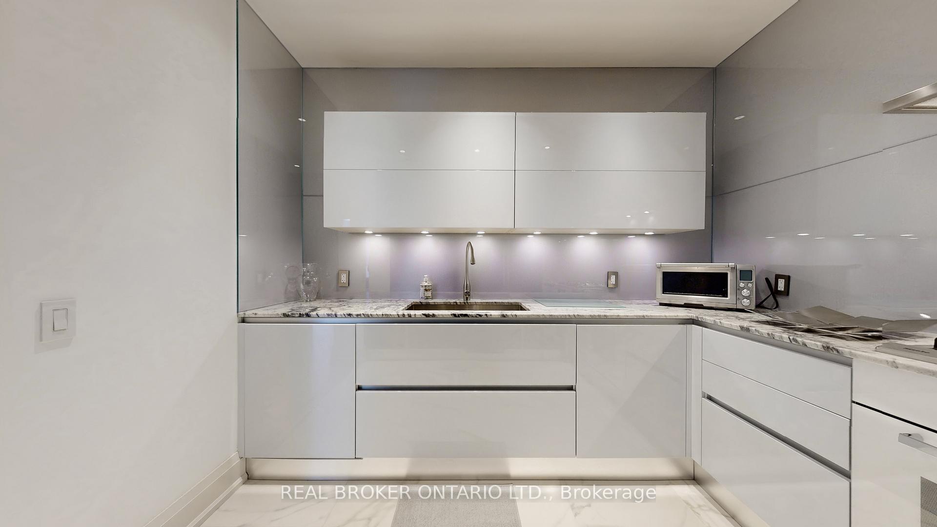 Photo 35 of Unit 1603, 88 Davenport Road, Toronto, The Annex — HOMEH