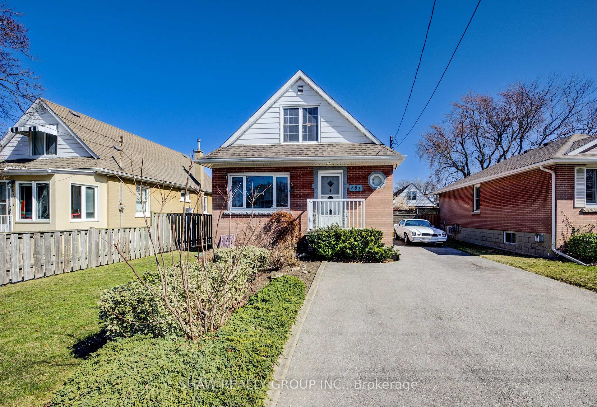 Photo 2 of 383 East 14TH Street, Hamilton, Inch Park — HOMEH