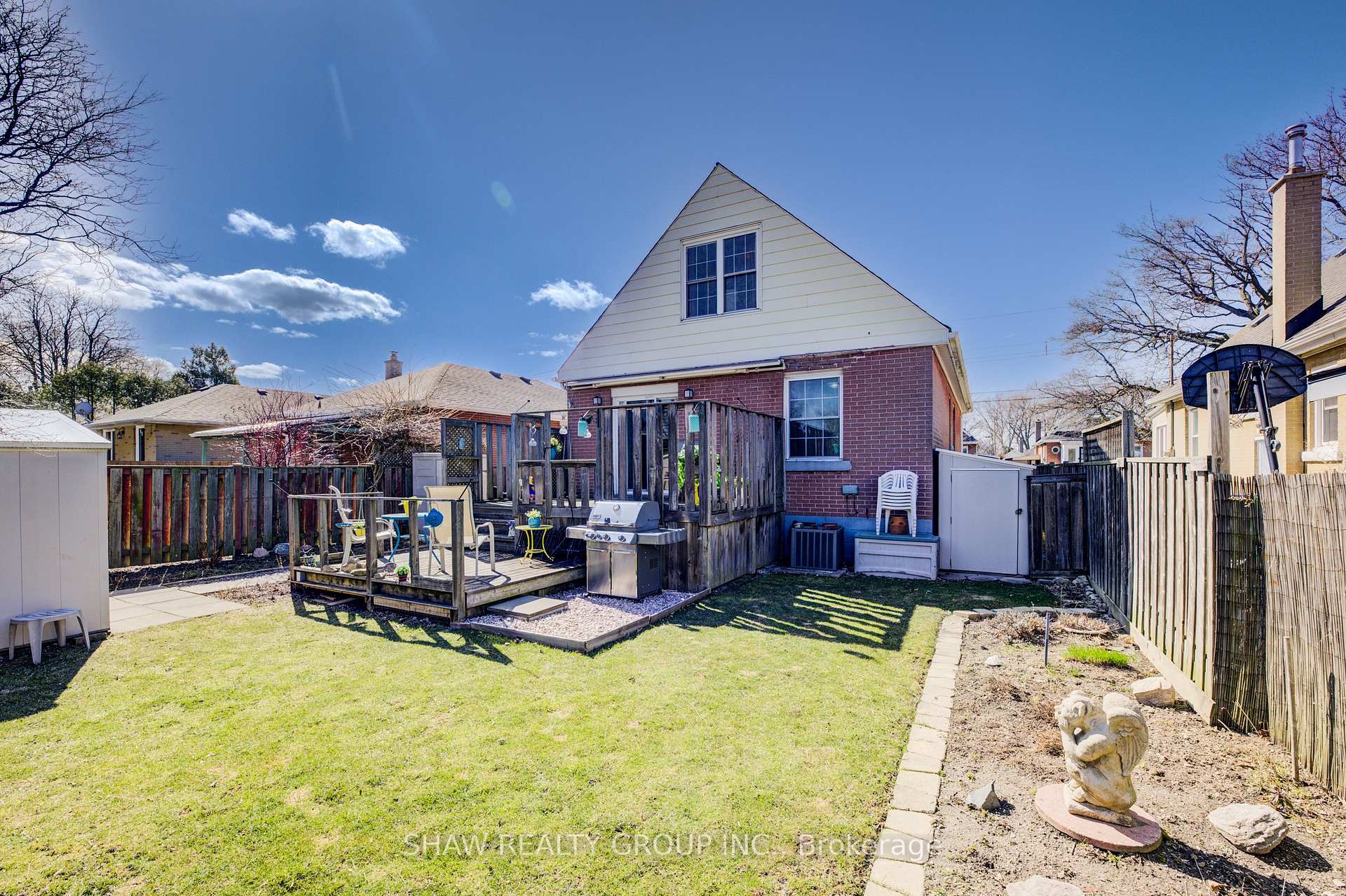 Photo 33 of 383 East 14TH Street, Hamilton, Inch Park — HOMEH